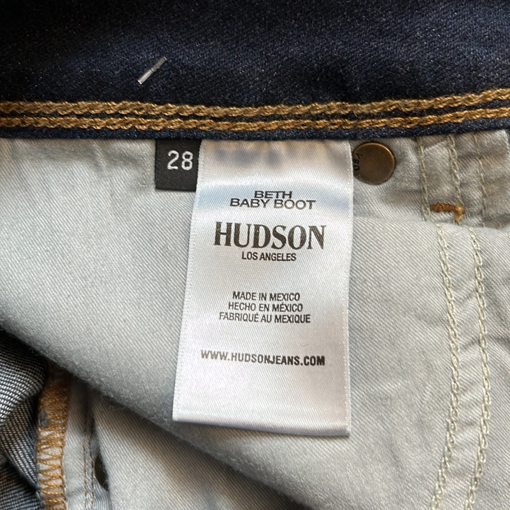 NWT Hudson “Beth Baby Boot” dark denim mid rise jeans - Picture 12 of 13